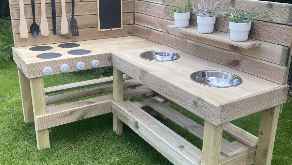 Standard L Shaped Kitchen