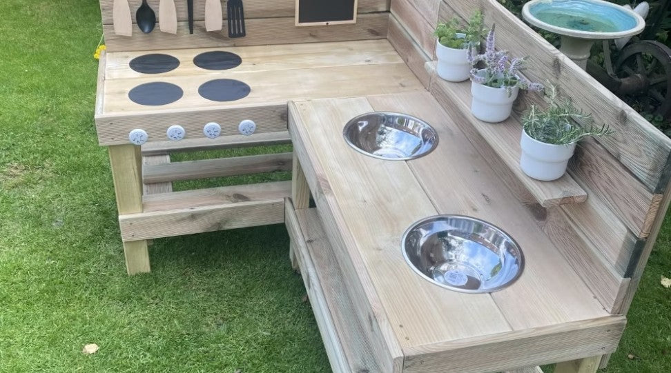Standard L Shaped Kitchen
